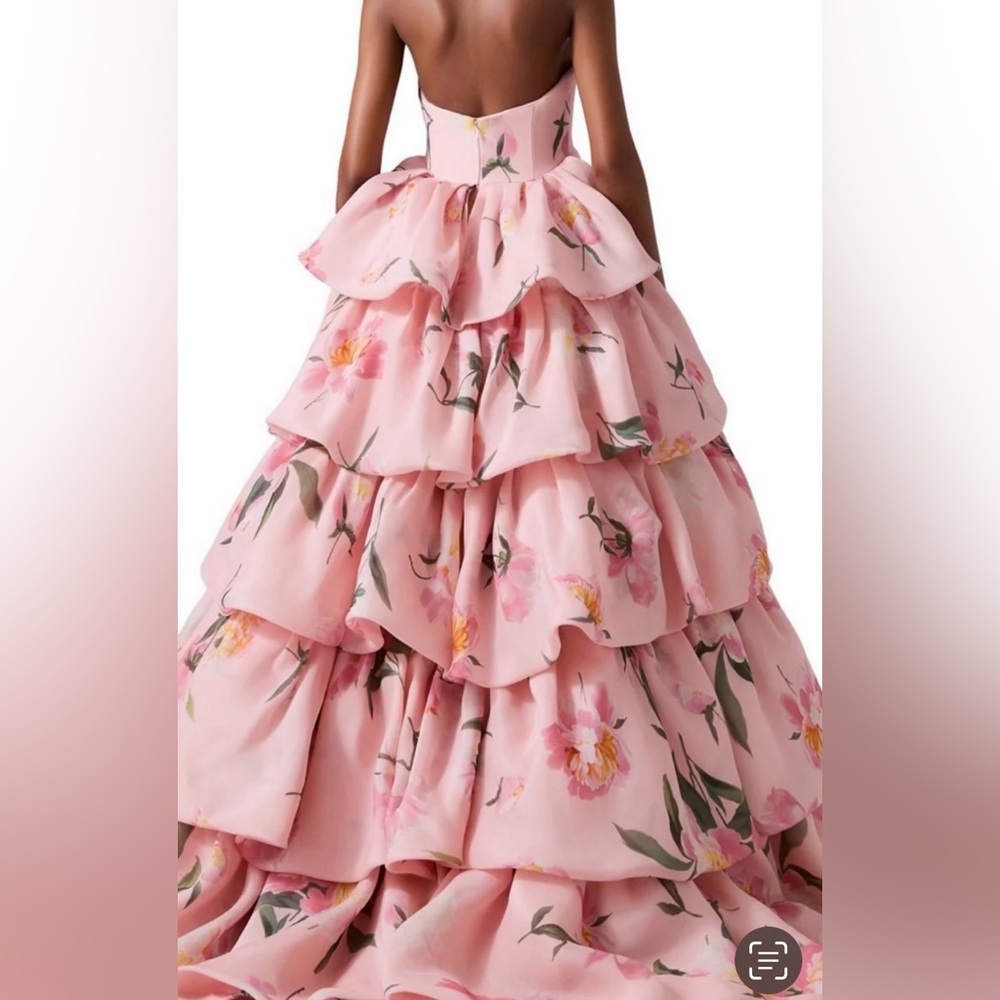 Carolina Herrera Silk Ruffled Gown - Picture 2 of 7